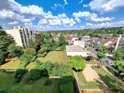 Appartement - 110 m² - 4 pièces