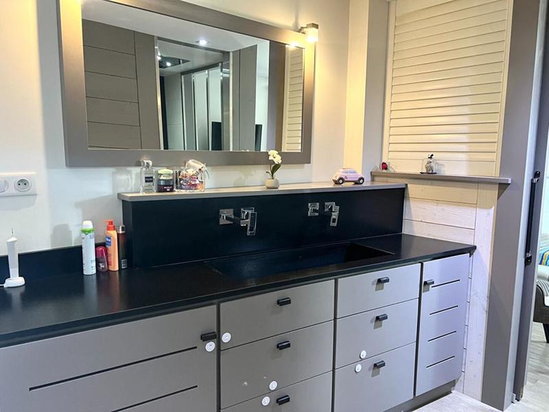 Maison - 235 m² - 8 pièces