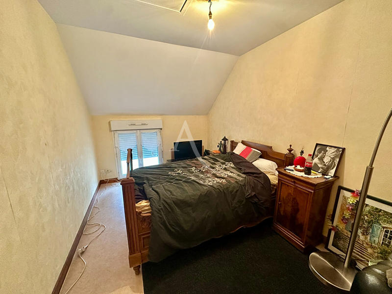 Maison - 153 m² - 7 pièces