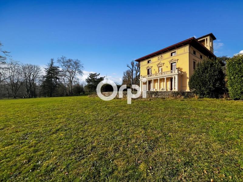 Appartement - 98 m² - 3 pièces