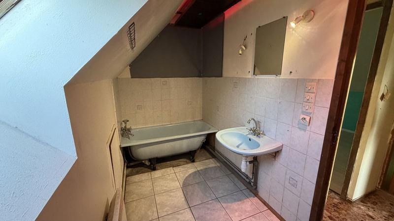 Maison - 106 m² - 5 pièces