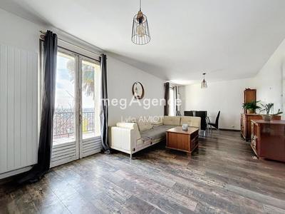 Maison - 172 m² - 6 pièces