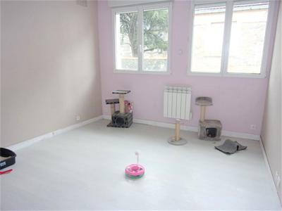 Maison - 243 m² - 7 pièces