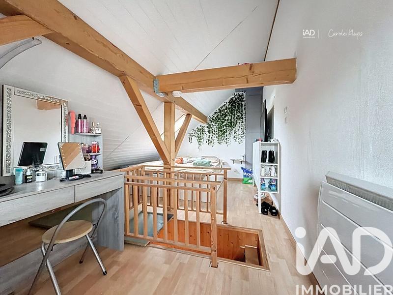 Appartement - 85 m² - 5 pièces