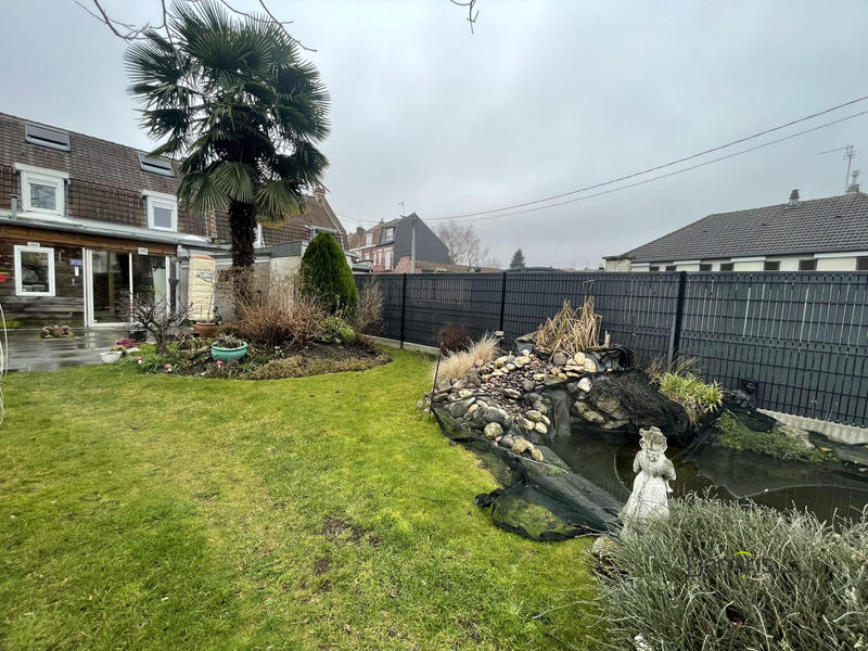 Maison - 94 m² - 4 pièces