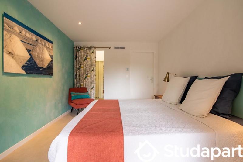 Appartement - 75 m² - 3 pièces