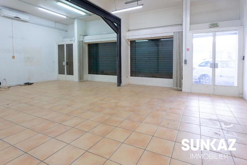 Local commercial - 200 m²