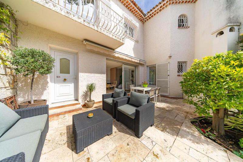 Maison de ville - 122 m² - 5 pièces