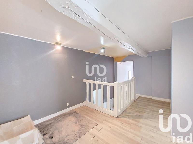 Maison - 247 m² - 10 pièces