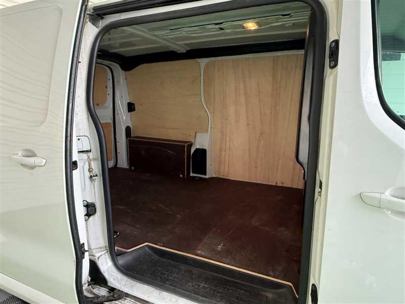 Citroën Jumpy Fourgon m Bluehdi 120 s&amp;S Bvm6 Club