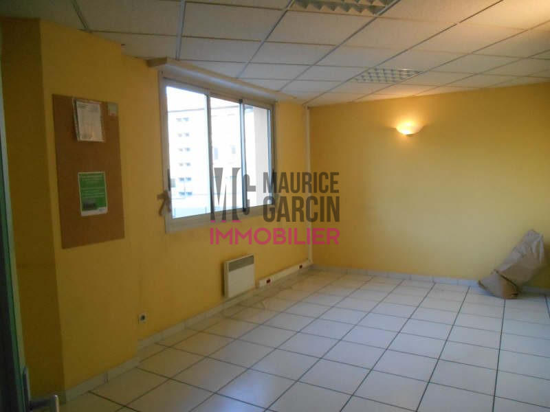 Local commercial - 134 m²