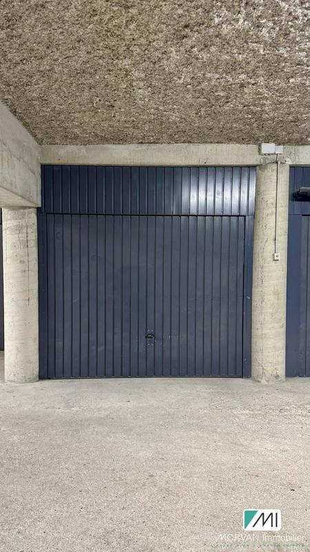 Parking / Garage - 18 m²