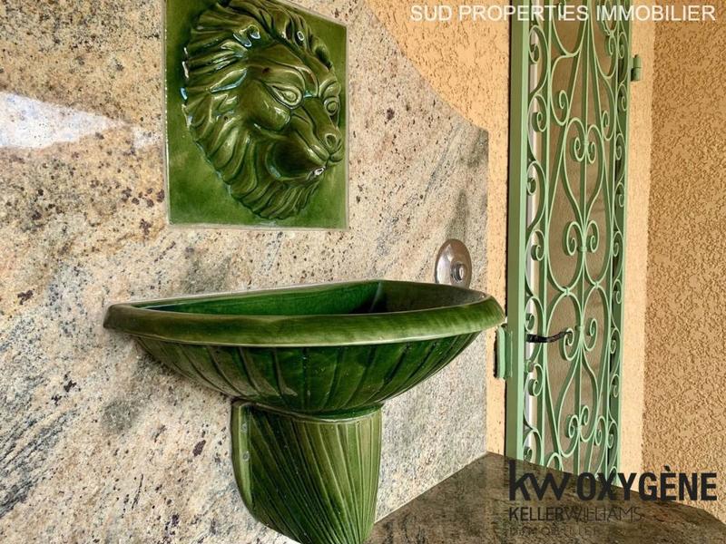 Villa - 297 m² - 7 pièces