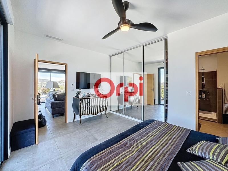 Penthouse - 157 m² - 4 pièces