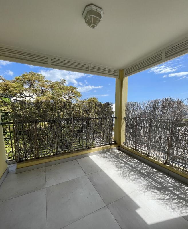 Appartement - 85 m² - 3 pièces