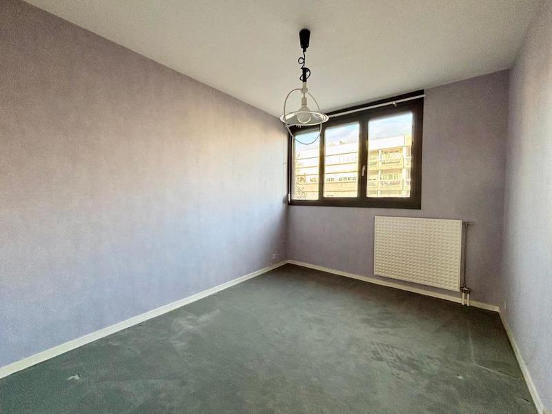 Appartement - 86 m² - 4 pièces