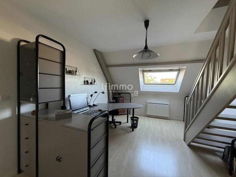Maison - 94 m² - 5 pièces