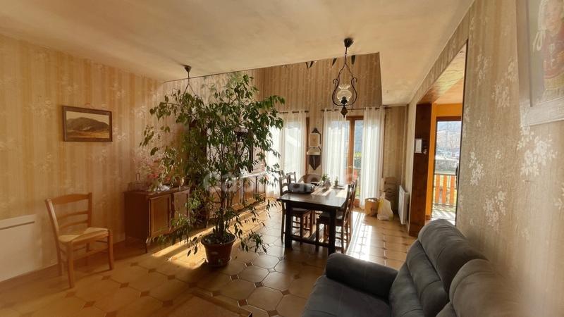 Maison de village - 140 m² - 4 pièces