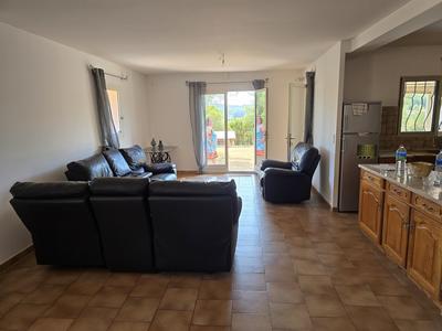 Maison - 184 m² - 6 pièces