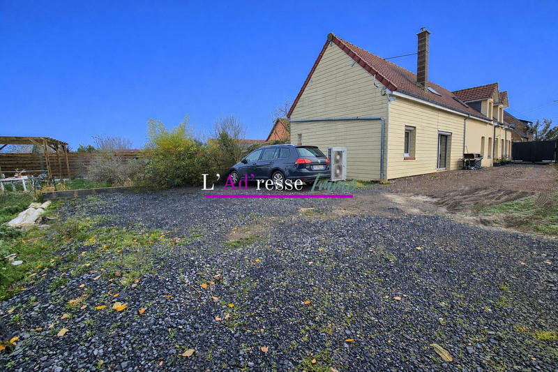 Maison - 134 m² - 9 pièces