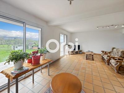 Maison - 170 m² - 4 pièces