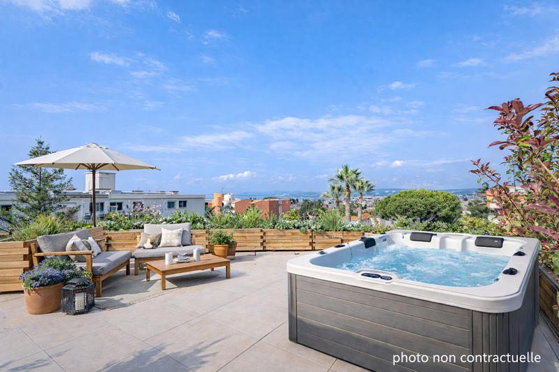 Appartement - 132 m² - 4 pièces