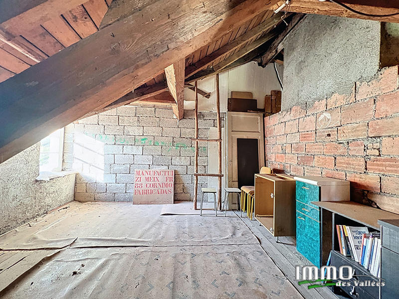 Appartement - 105 m² - 4 pièces