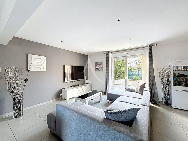 Maison - 110 m² - 6 pièces