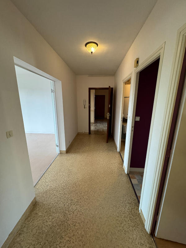 Appartement - 65 m² - 3 pièces