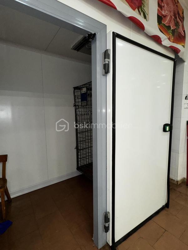 Local commercial - 90 m² - 2 pièces