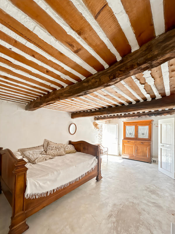 Maison - 152 m² - 10 pièces