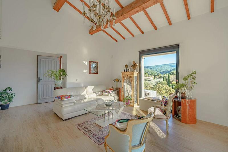 Maison - 152 m² - 6 pièces