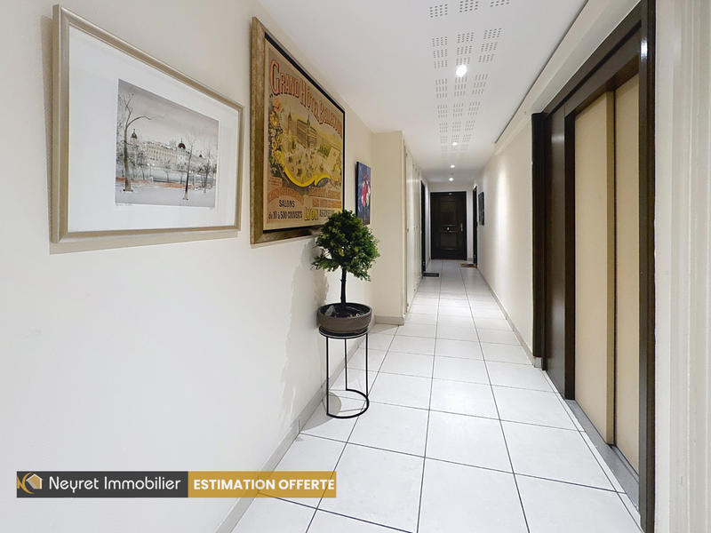 Appartement - 68 m² - 3 pièces