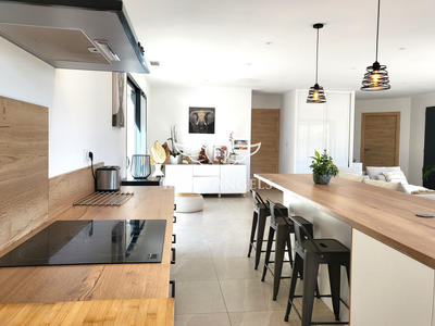 Maison contemporaine - 147 m² - 5 pièces