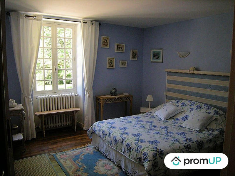 Maison ancienne - 340 m² - 8 pièces