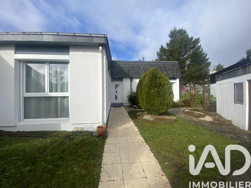 Maison - 122 m² - 5 pièces