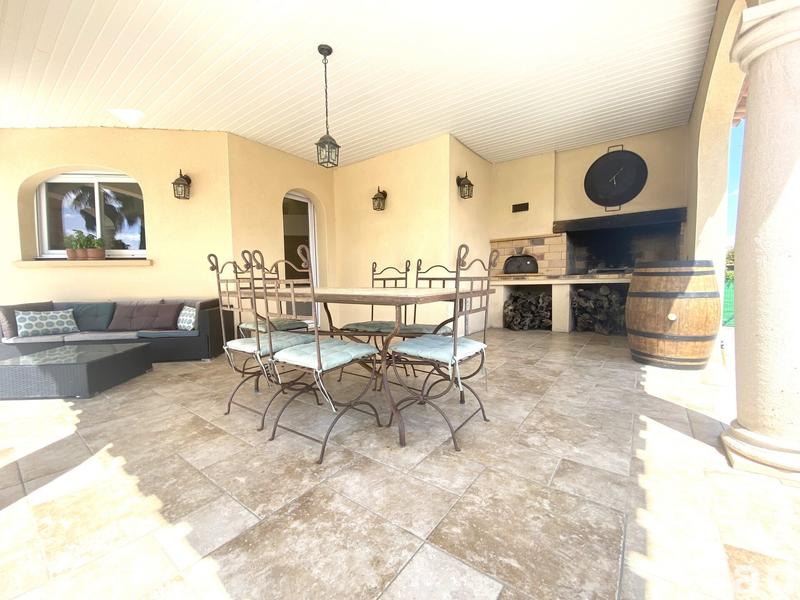 Maison - 142 m² - 6 pièces