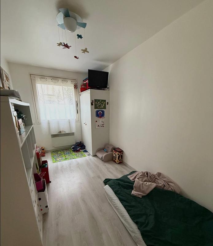 Appartement - 84 m² - 4 pièces