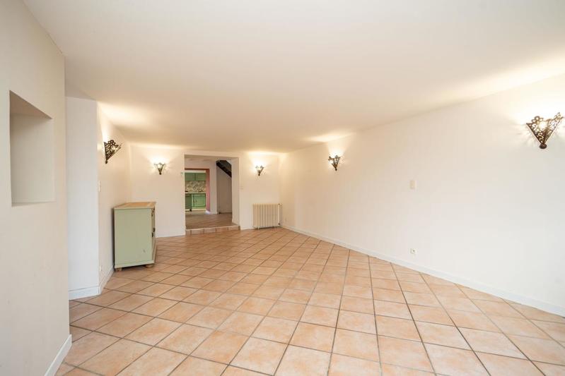 Maison - 149 m² - 6 pièces