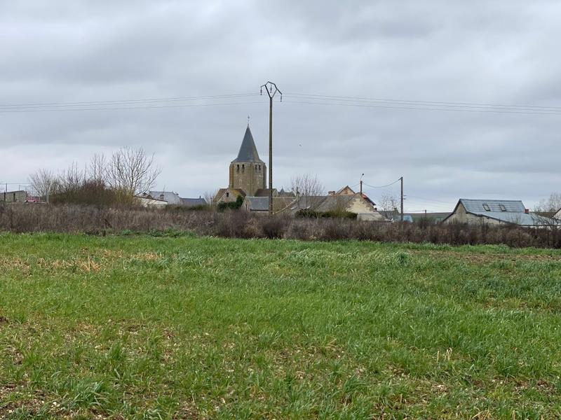Terrain constructible - 2 700 m²