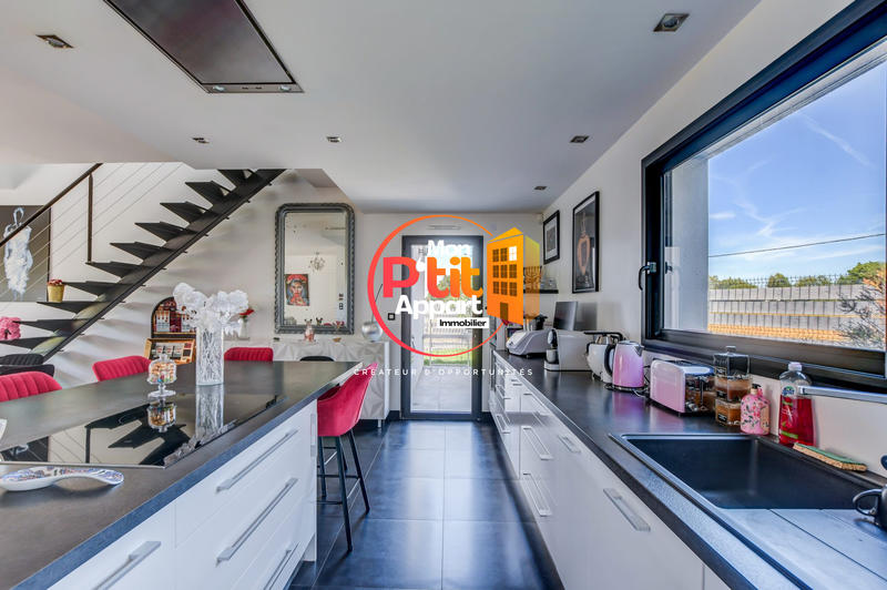 Maison contemporaine - 155 m² - 5 pièces