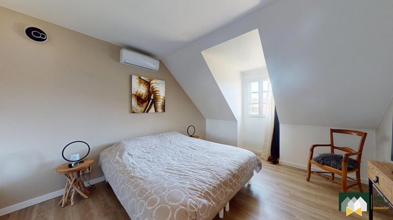 Maison ancienne - 151 m² - 7 pièces