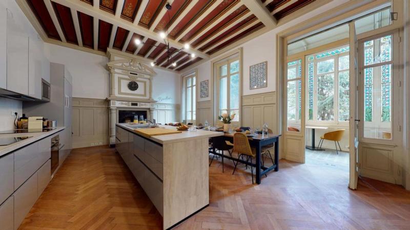 Chambre - 25 m² - 11 pièces