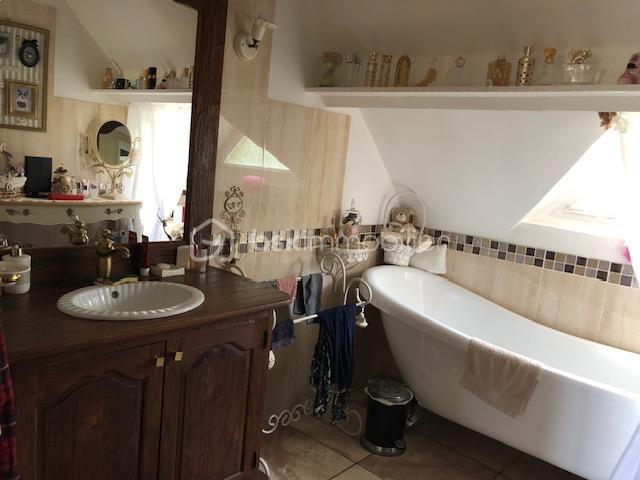 Maison - 171 m² - 6 pièces