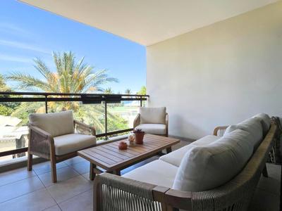 Appartement - 87 m² - 3 pièces