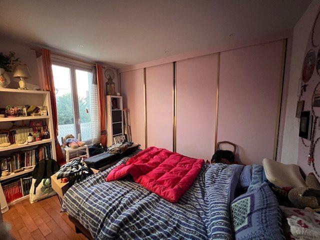 Maison - 210 m² - 9 pièces