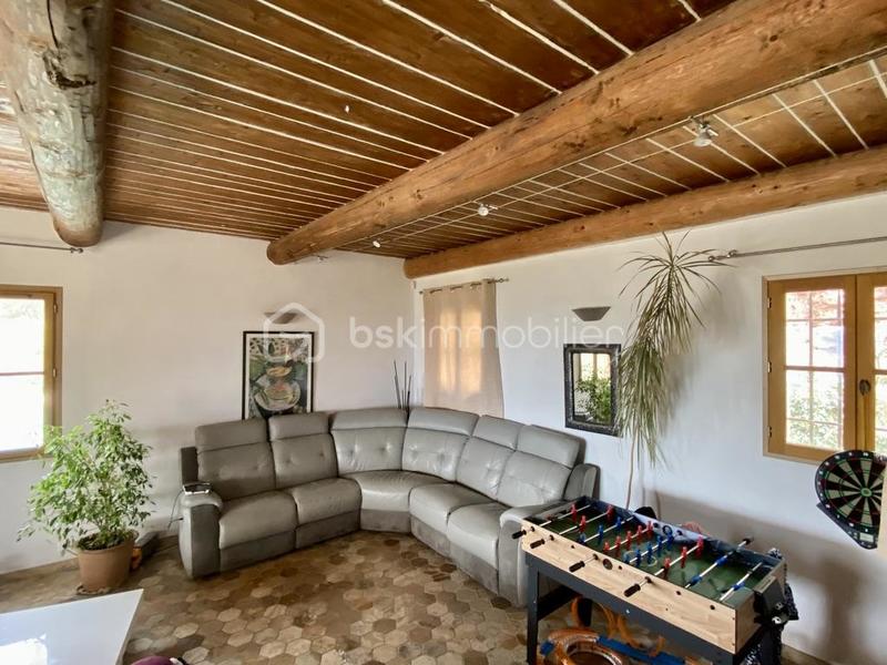 Demeure - 272 m² - 10 pièces