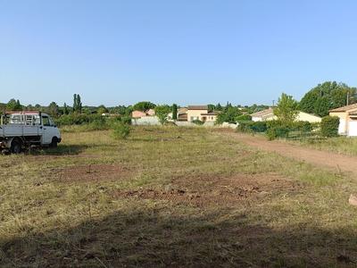 Terrain - 1 000 m²