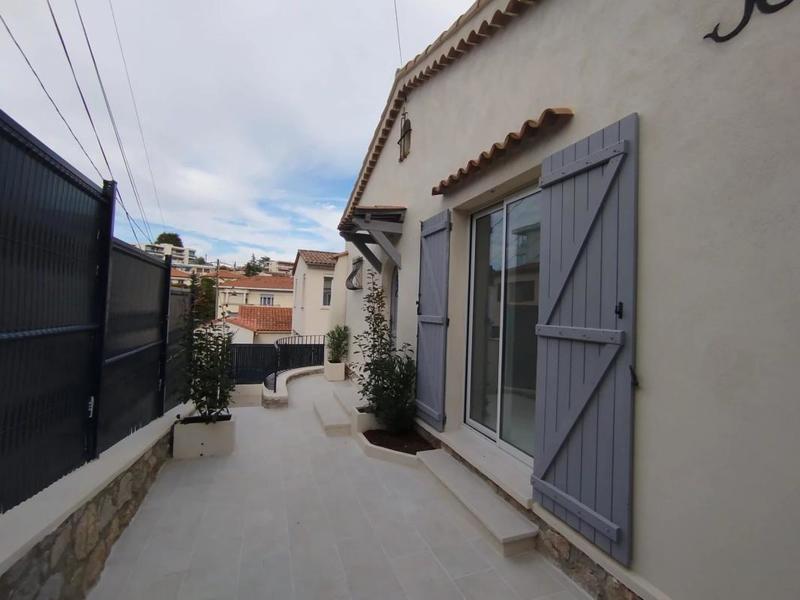 Maison de ville - 80 m² - 4 pièces