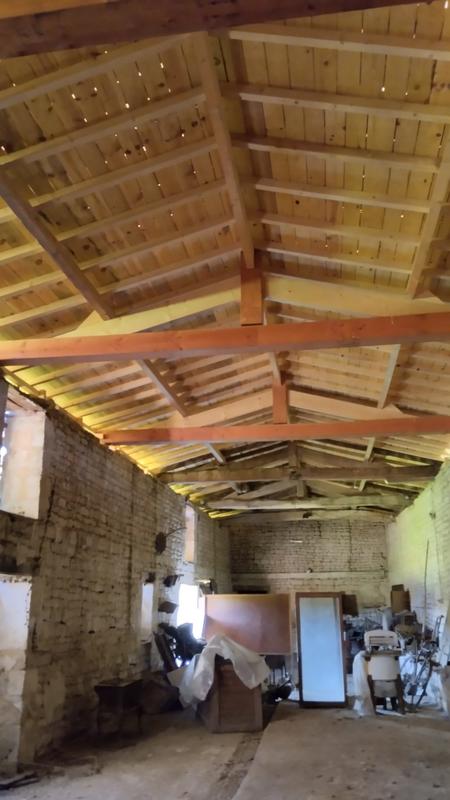 Maison ancienne - 250 m² - 2 pièces